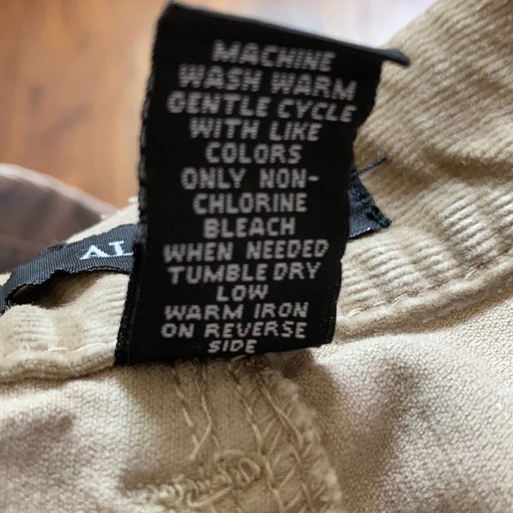 SOLD Men’s Pants - Picture 5 of 5